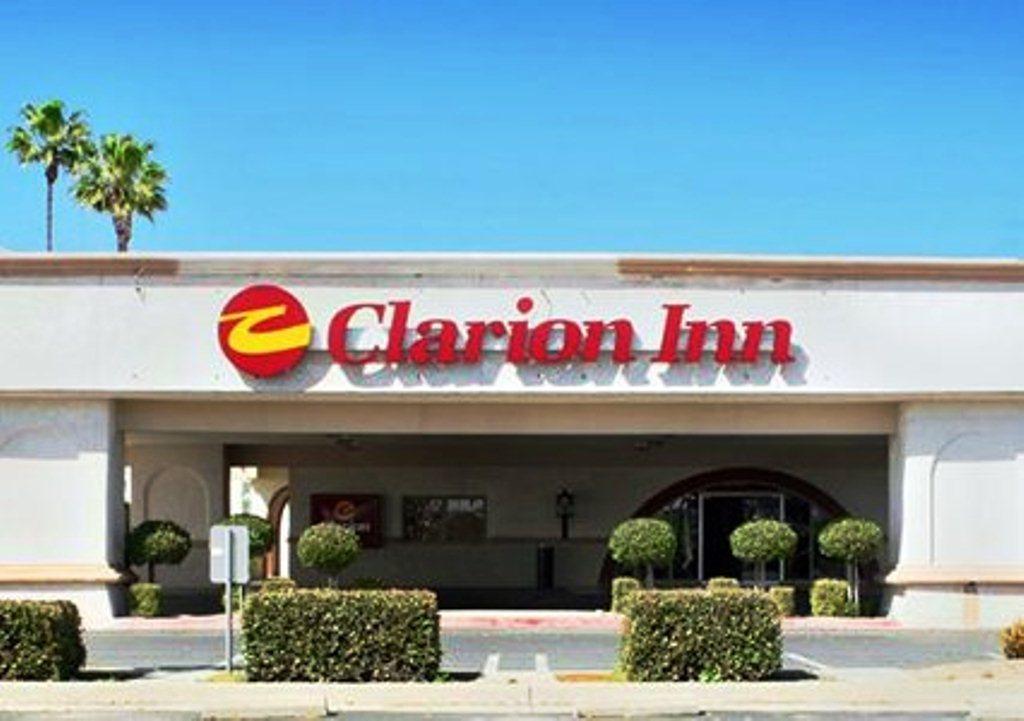 Clarion Inn Conference Center Модесто Екстериор снимка